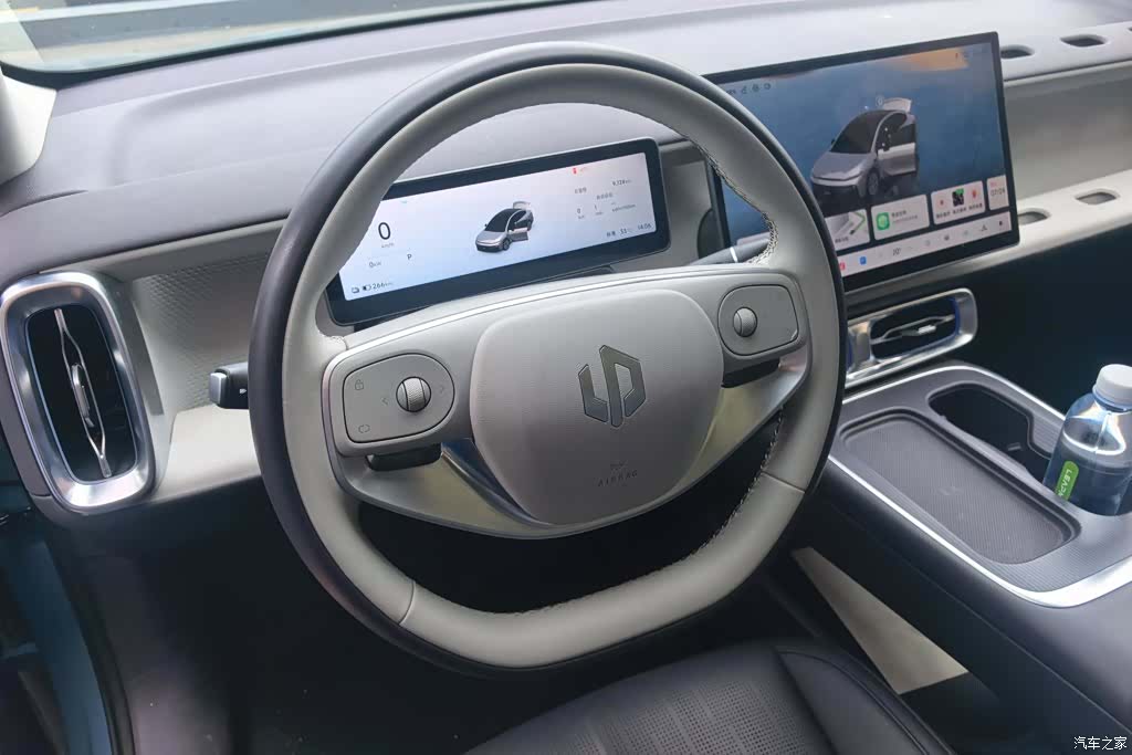 Leapmotor B01, 2025 15