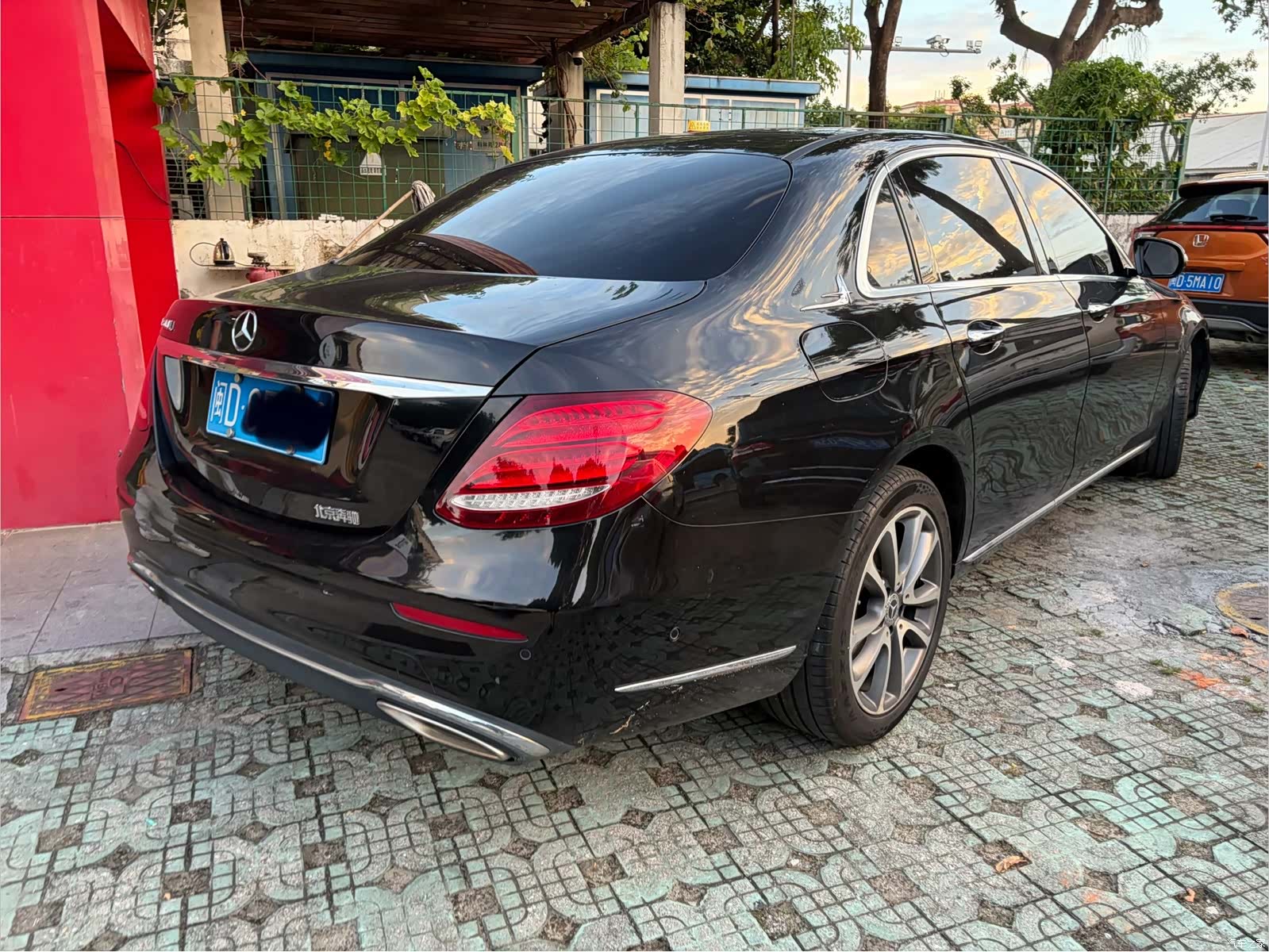 Mercedes-Benz E-Class, 2019 4