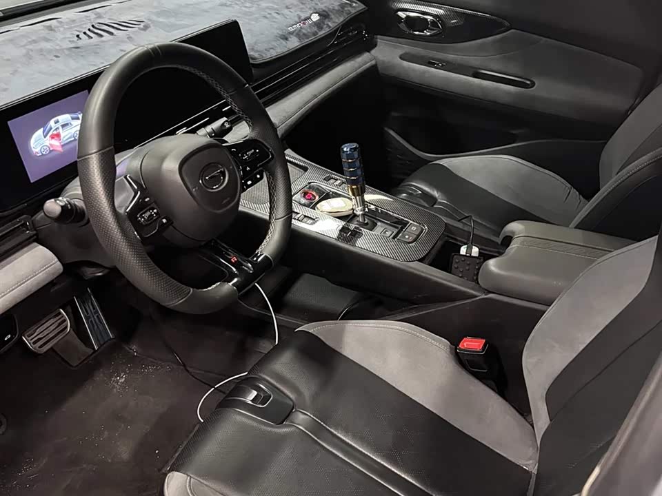 Trumpchi Shadow Leopard