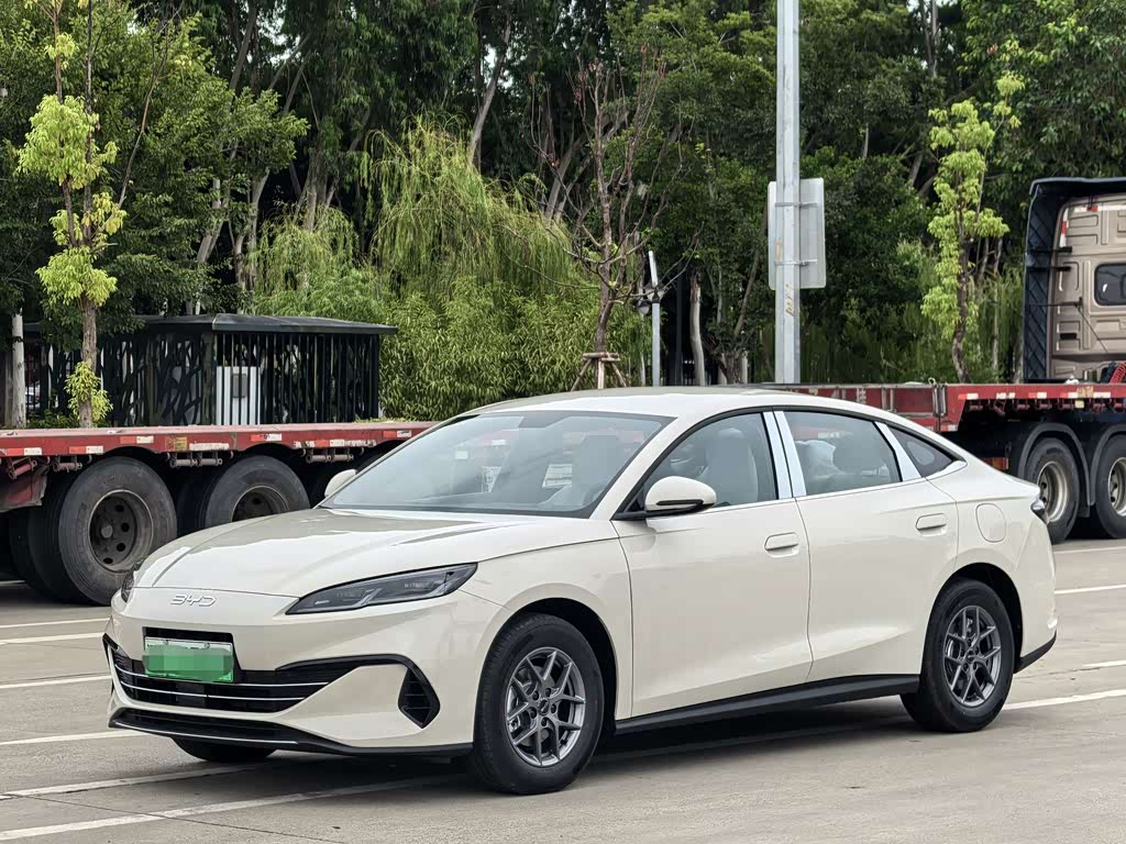 BYD Seal 06