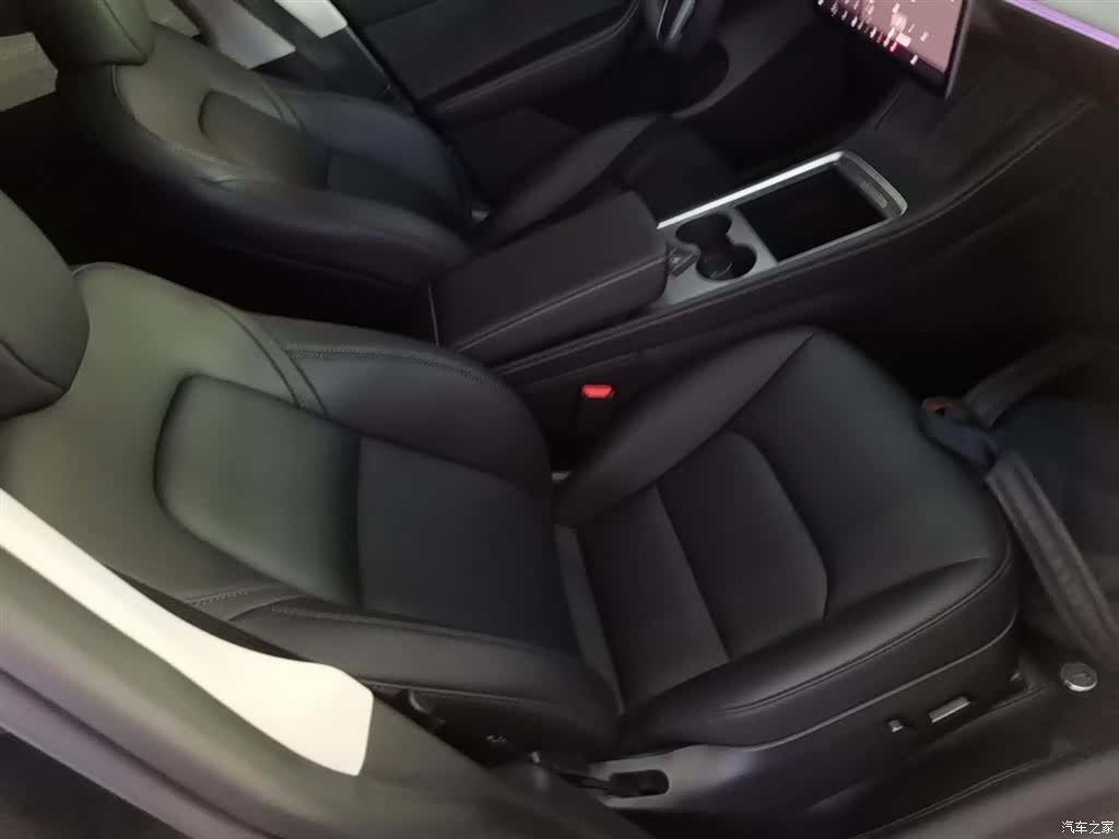 Tesla Model Y, 2024 25