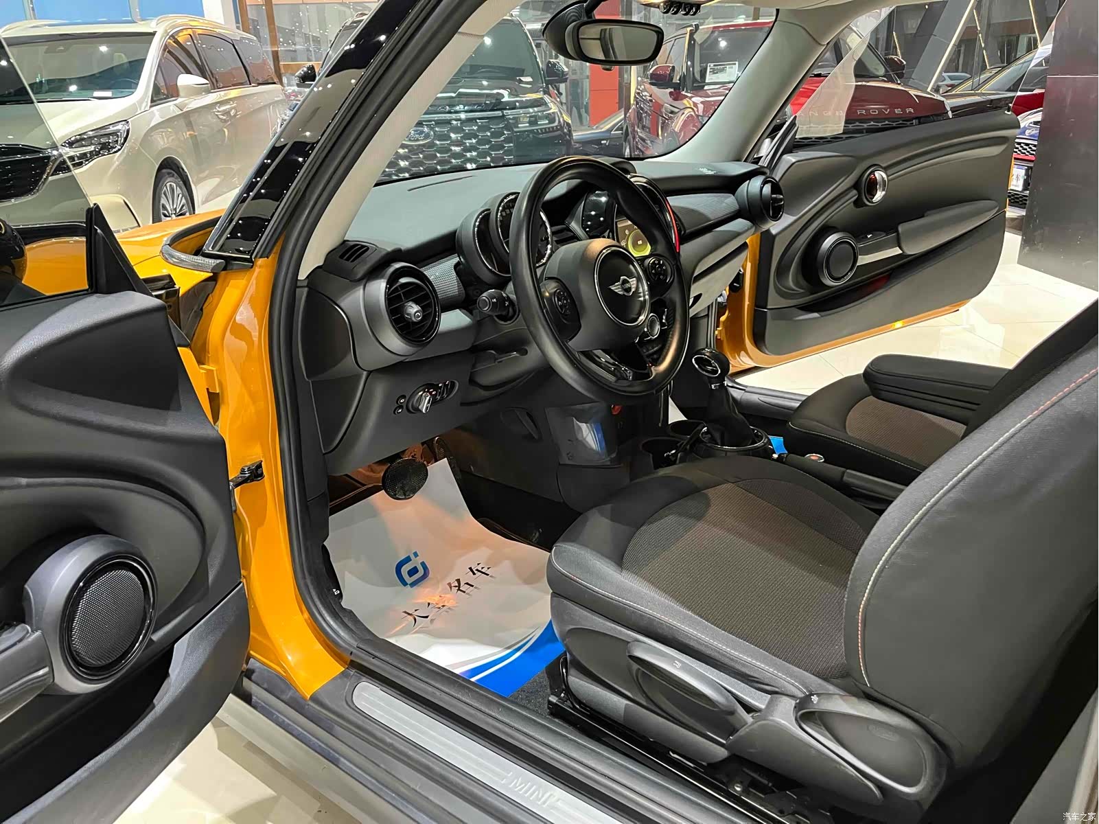 Mini Cooper, 2014 9