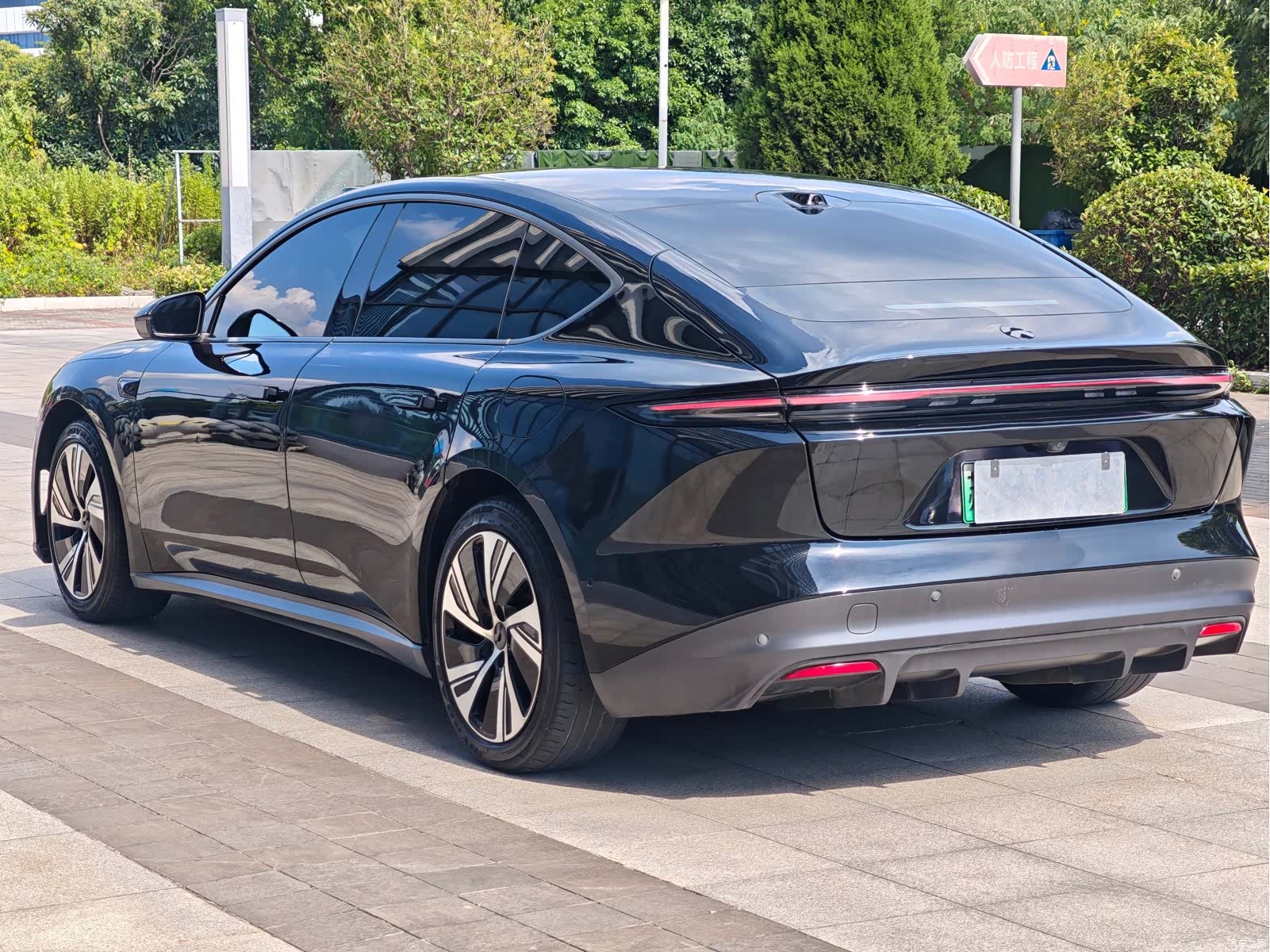 NIO ET5, 2023 10