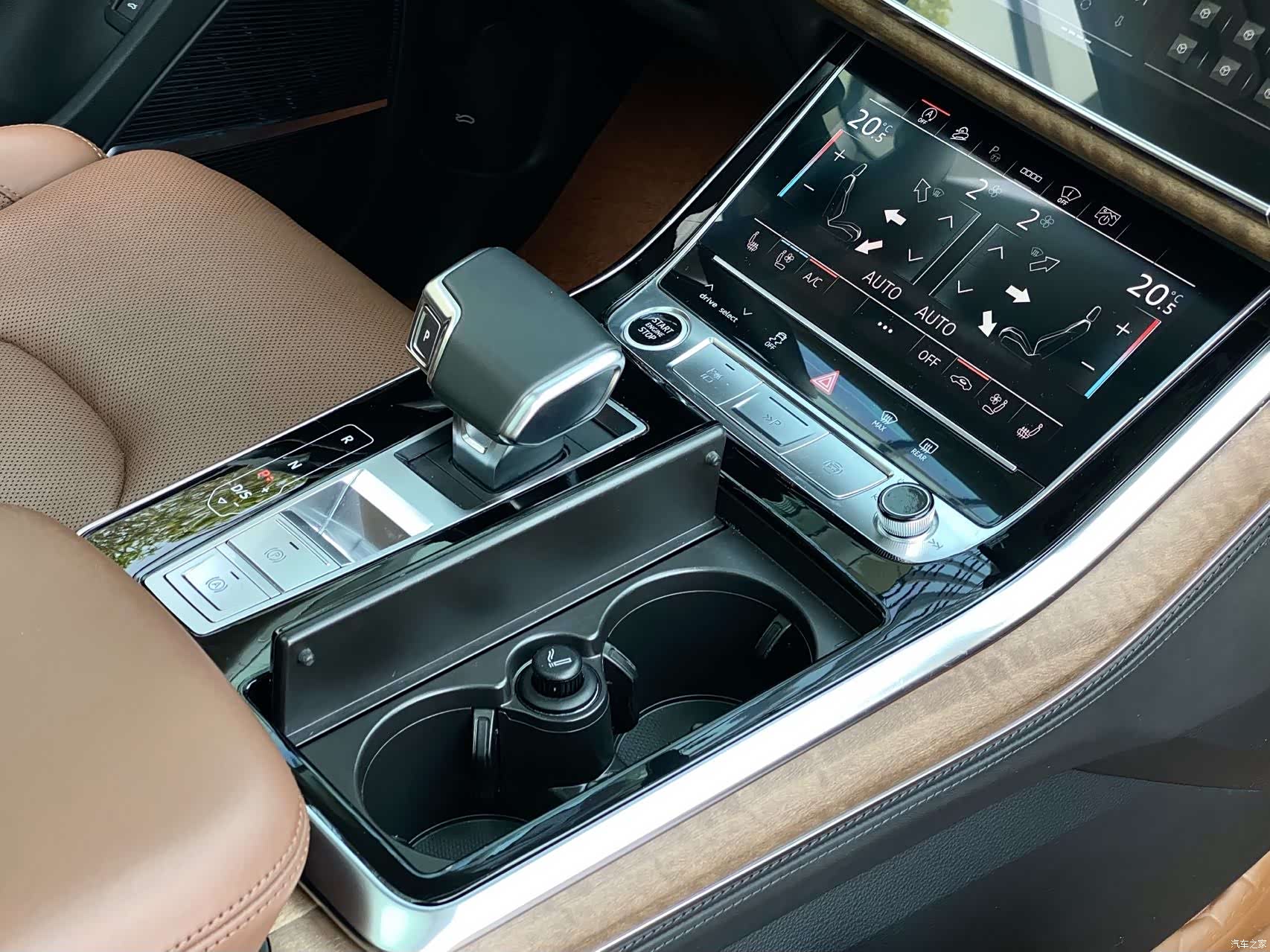 Audi Q7, 2021 14