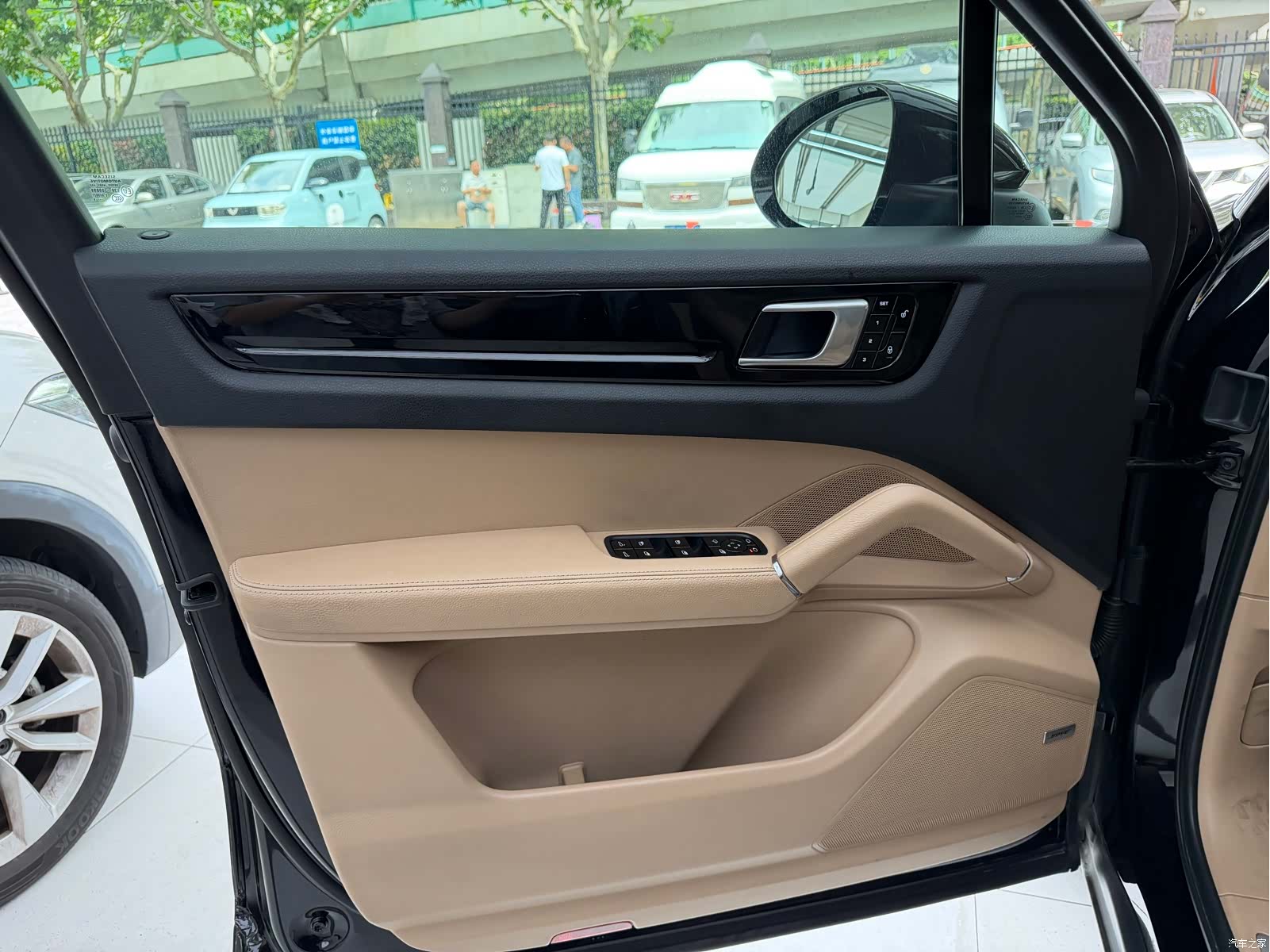Porsche Cayenne, 2018 8