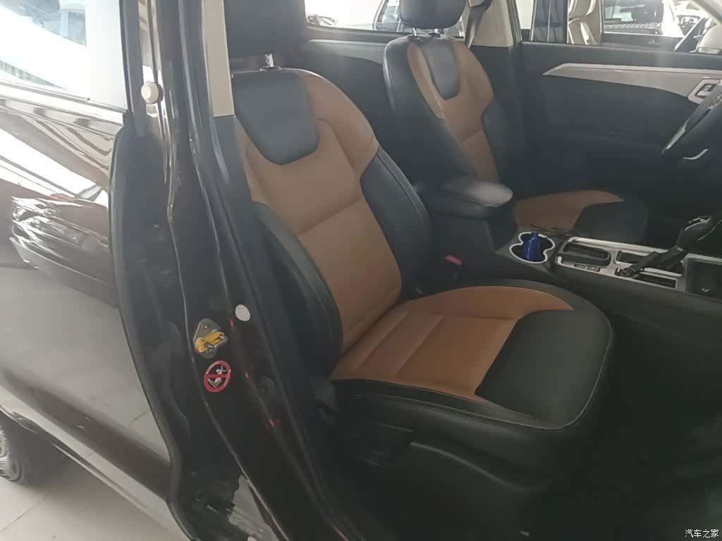 Geely X6, 2016 25