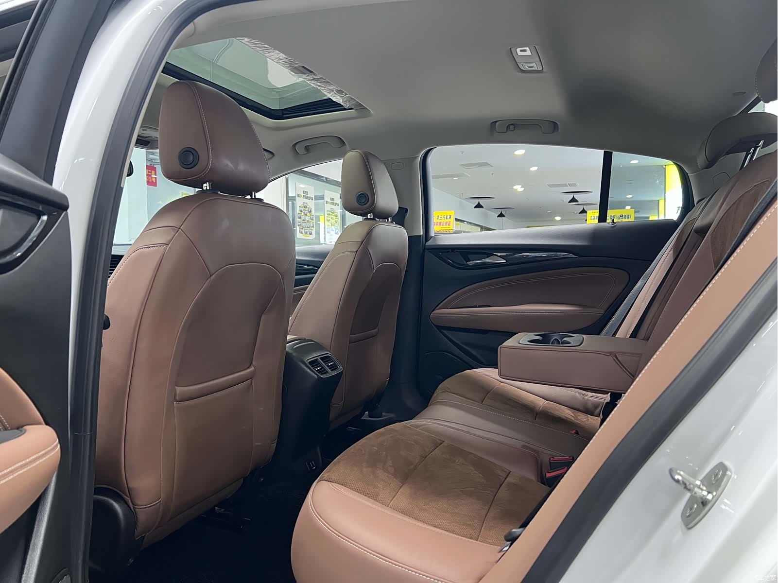 Buick Regal, 2018 21