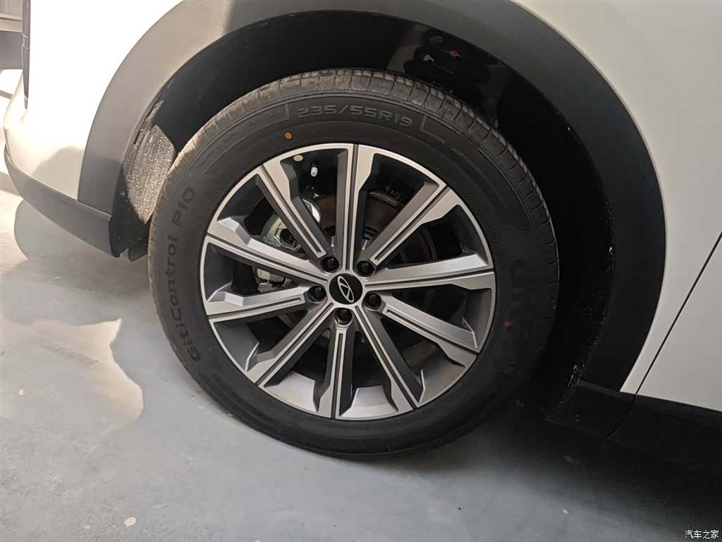 Chery Tiggo 8, 2026 25
