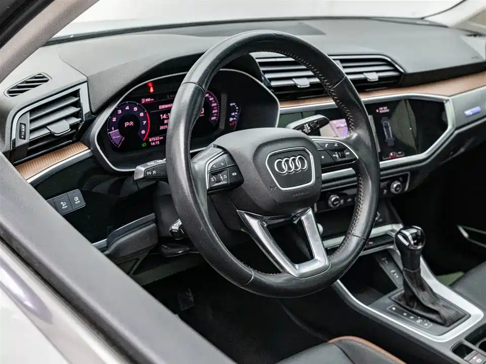 Audi Q3 Audi Q3