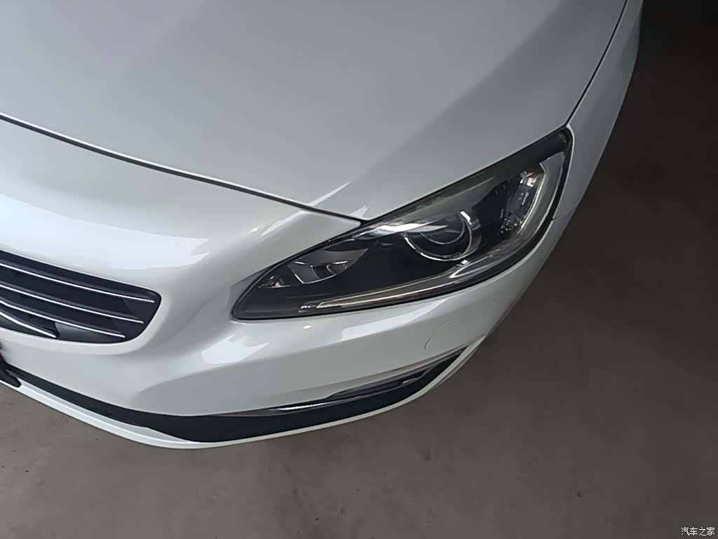 Volvo V60, 2016 24