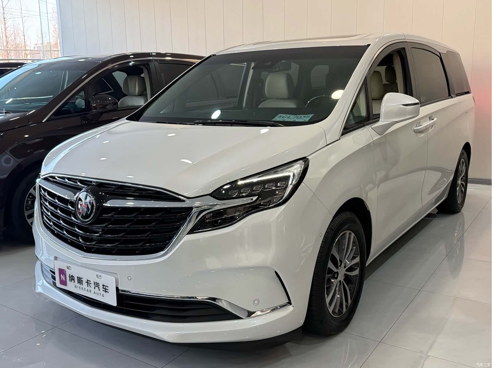 Buick GL8, 2022 1