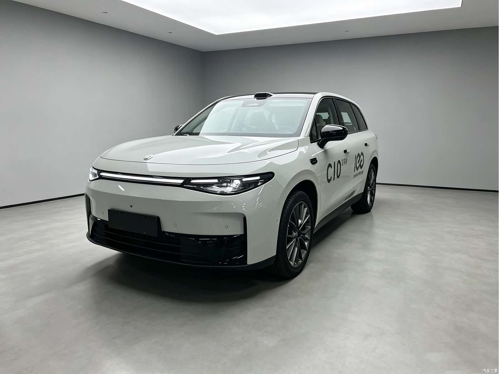 Leapmotor C10, 2025 1