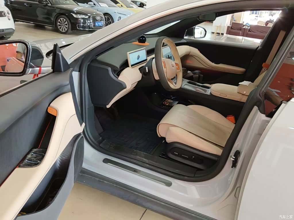NIO ET5, 2024 12
