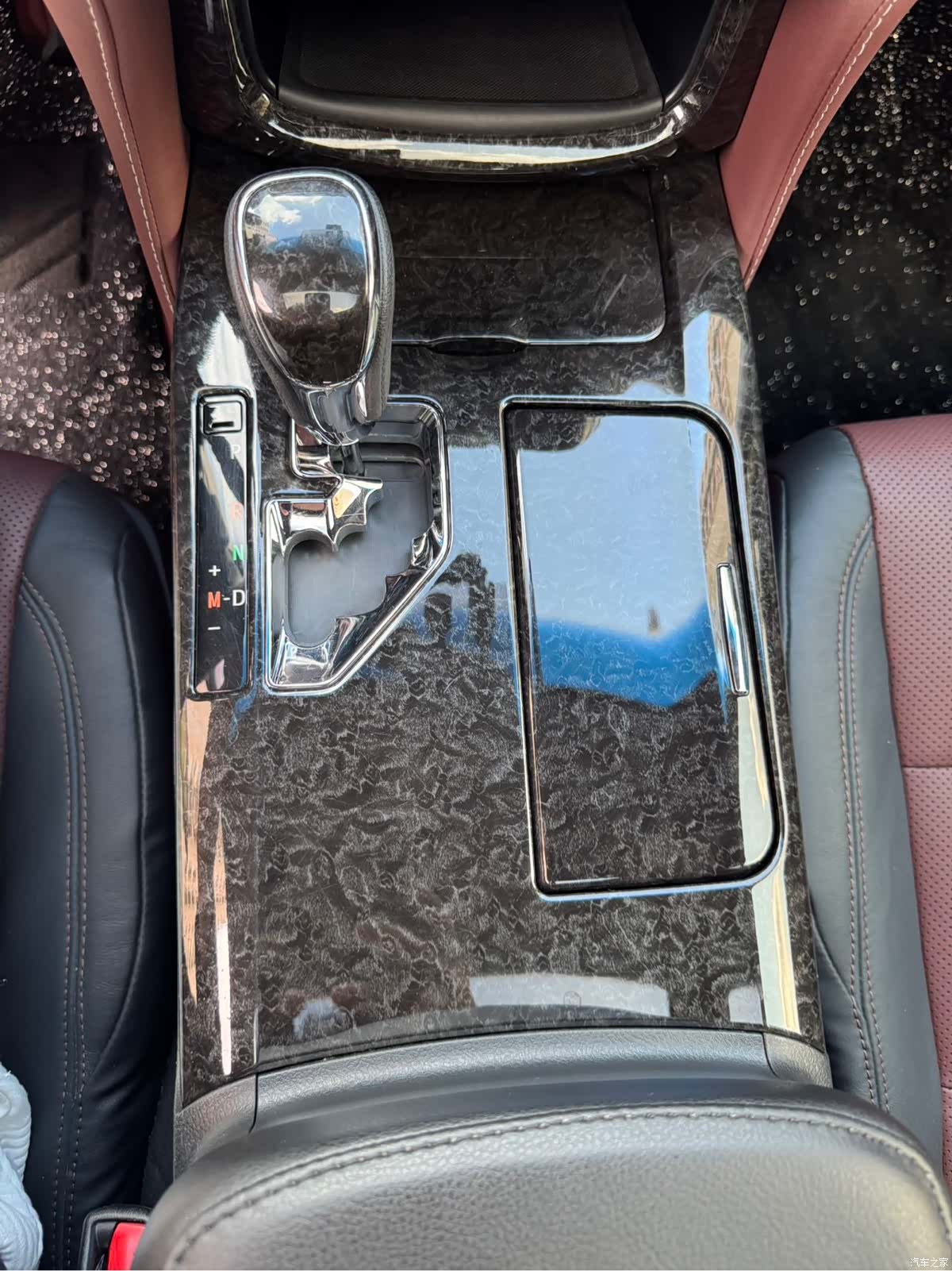 Toyota Crown, 2019 19