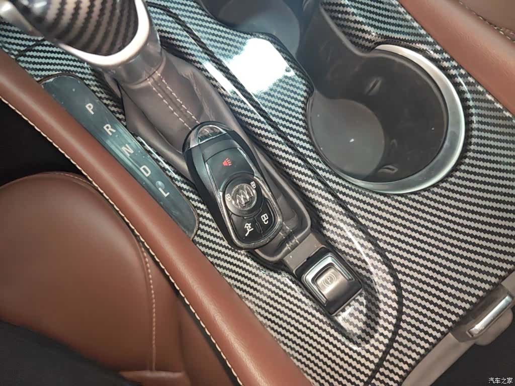 Buick Envision Plus, 2020 9