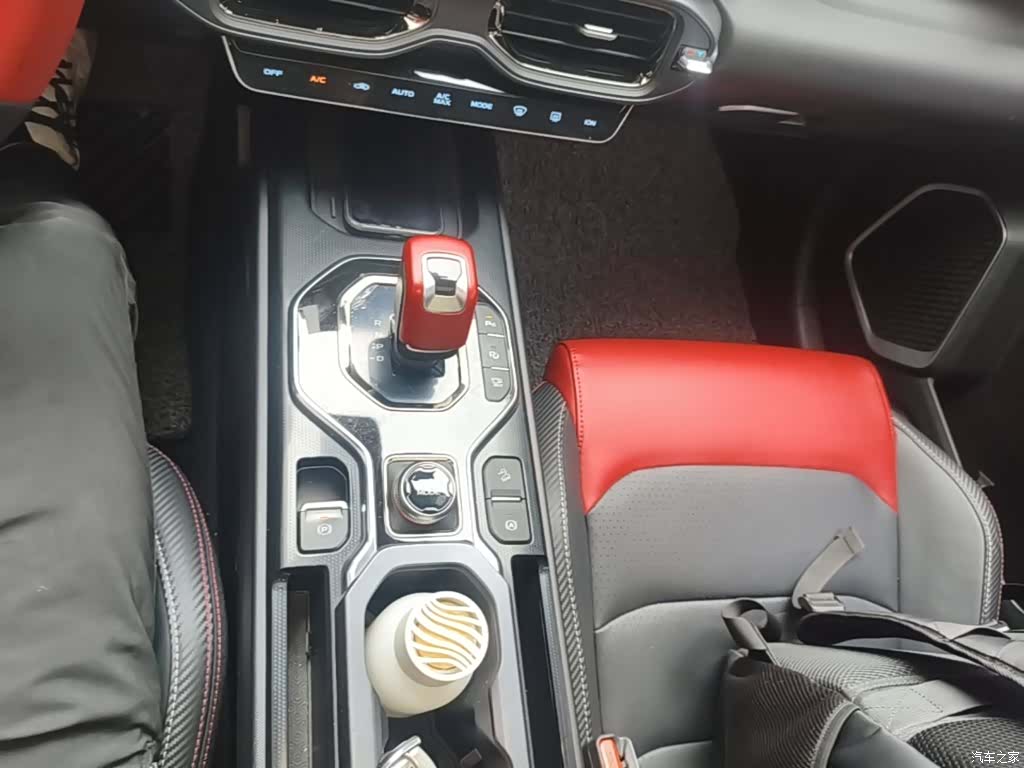 Geely Icon, 2020 10