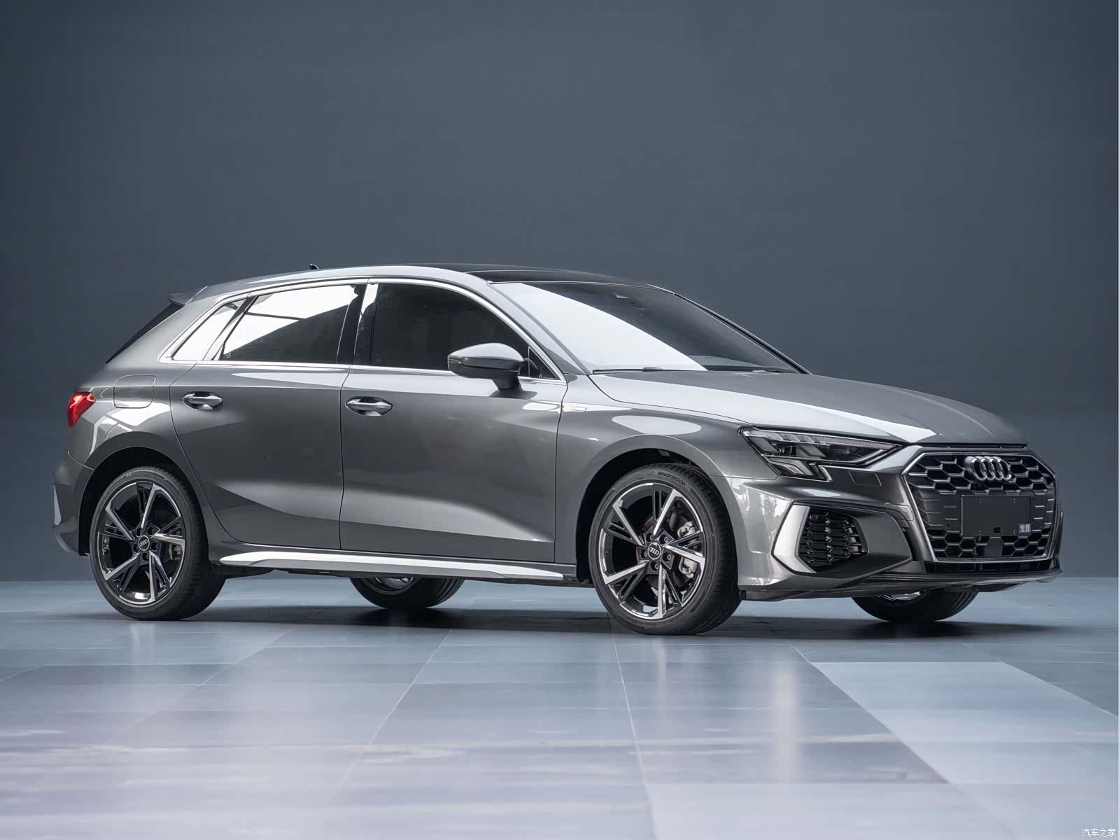 Audi A3, 2023 все фото