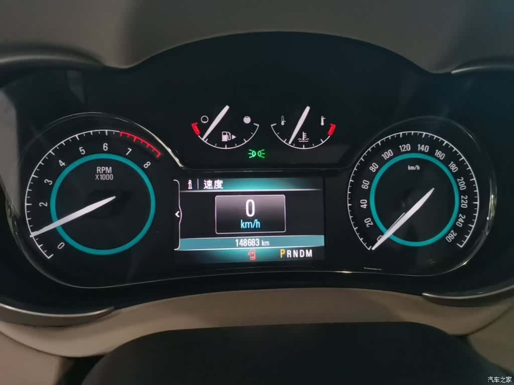 Buick LaCrosse, 2015 12