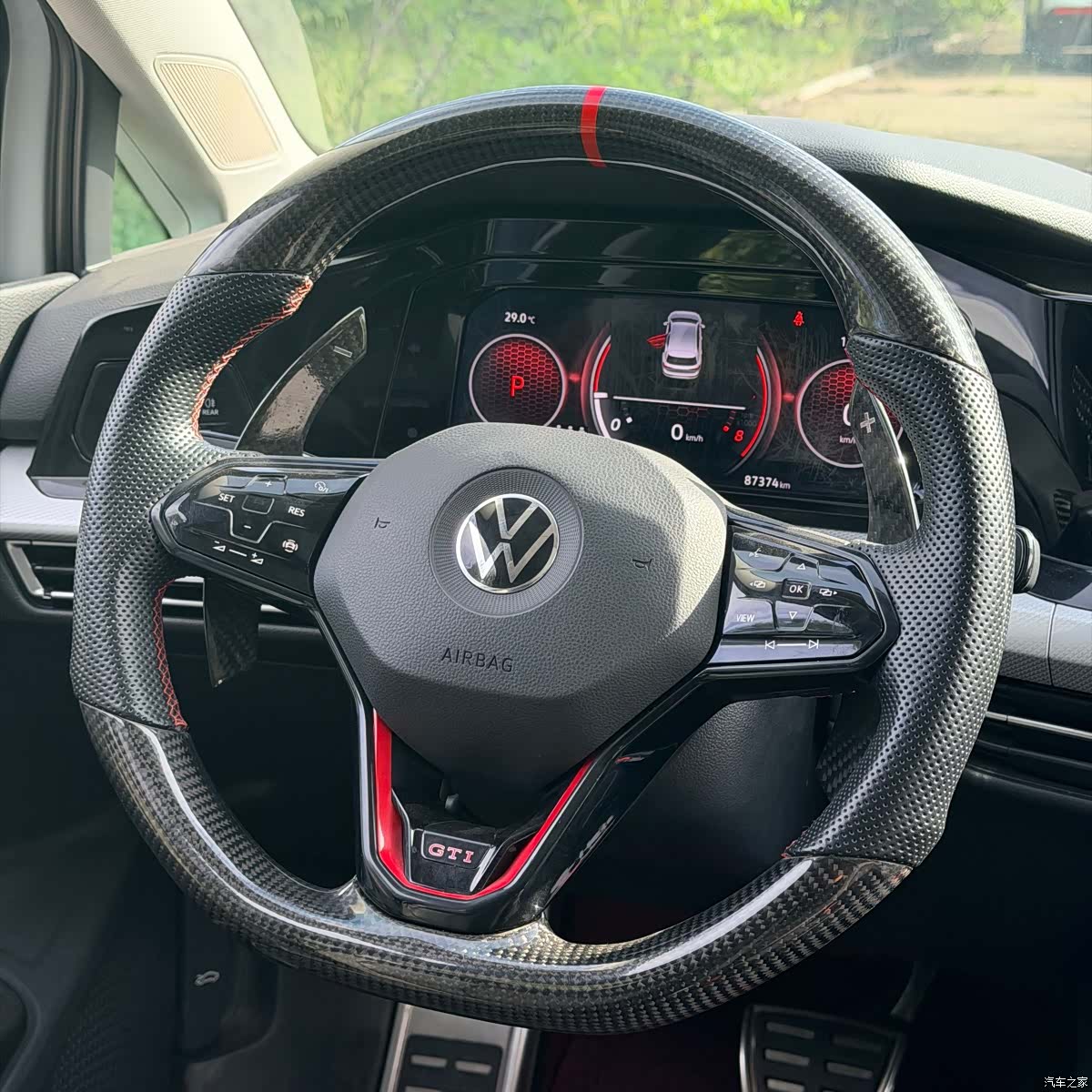 Volkswagen Golf, 2022 25