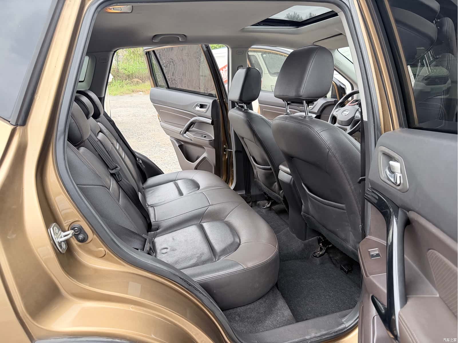 GAC GS4, 2015 12