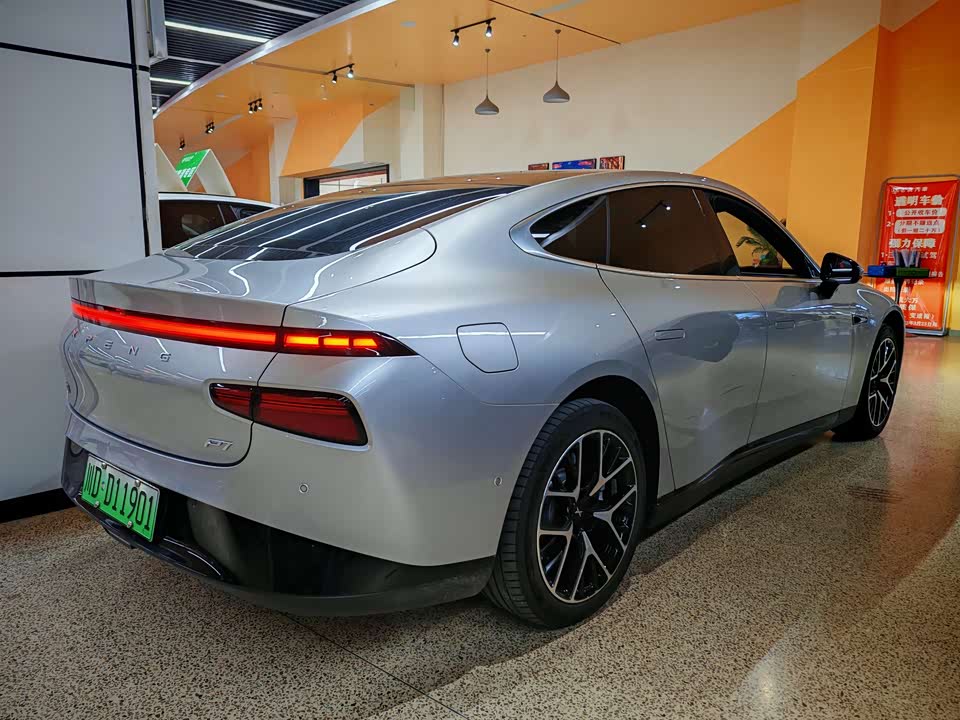XPENG P7 XPENG P7