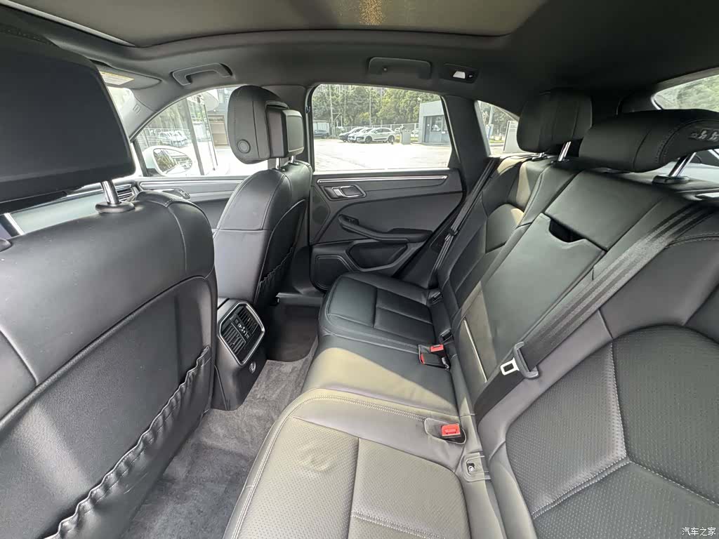 Porsche Macan, 2019 8