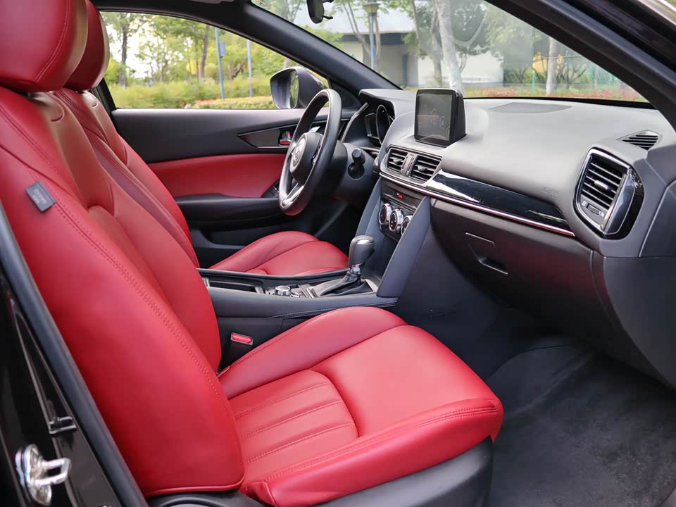 Mazda CX-4