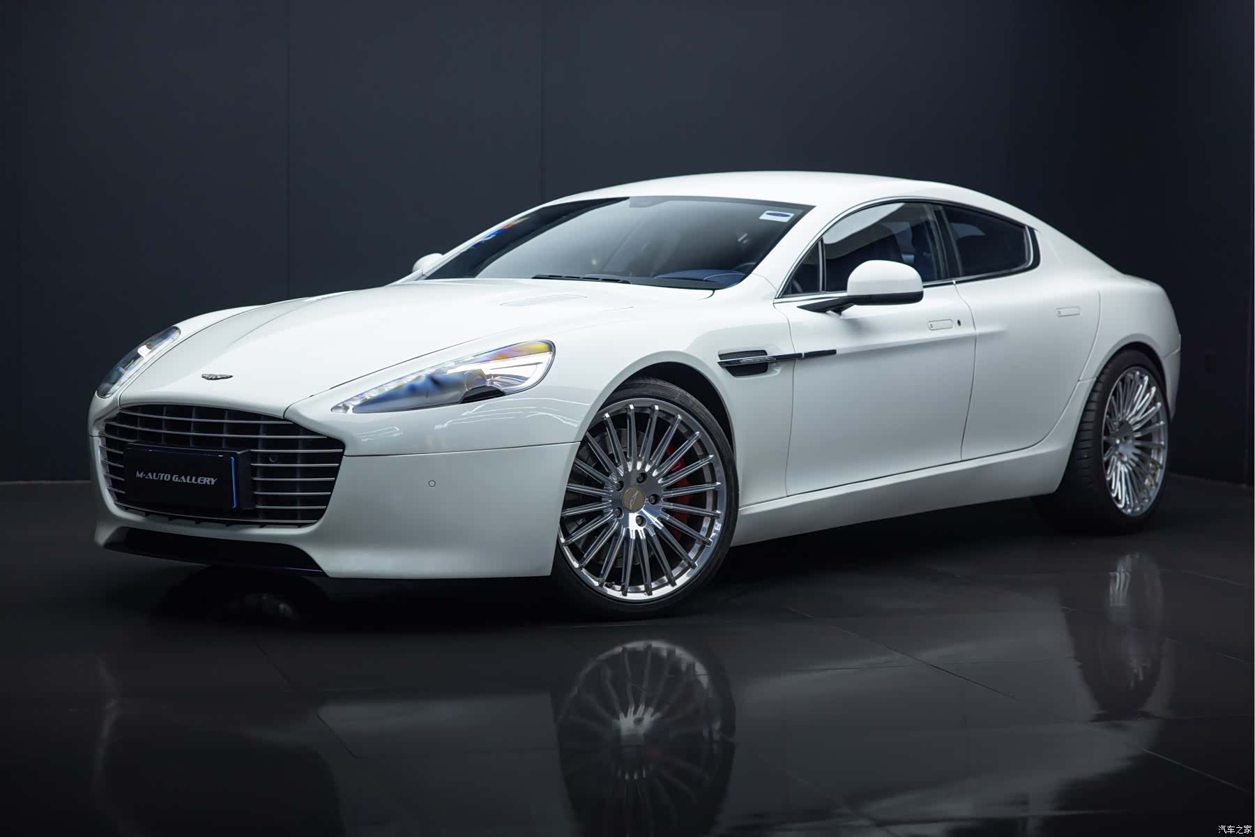 Aston Martin Rapide, 2017 2