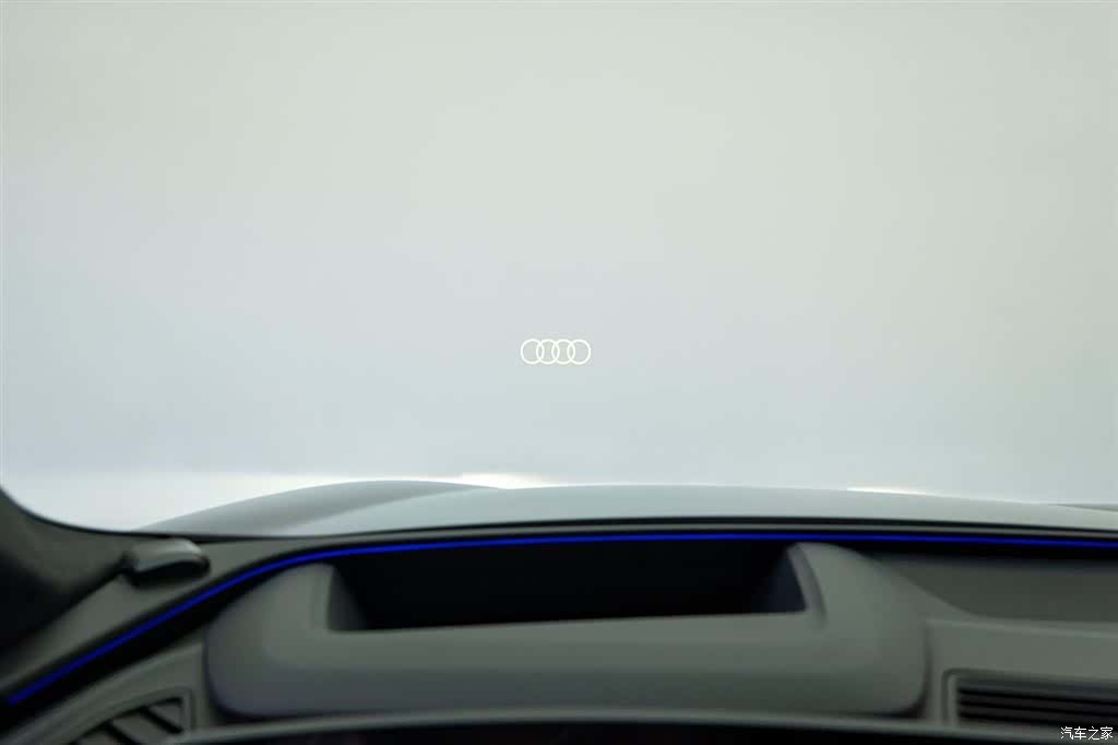 Audi e-tron, 2025 22