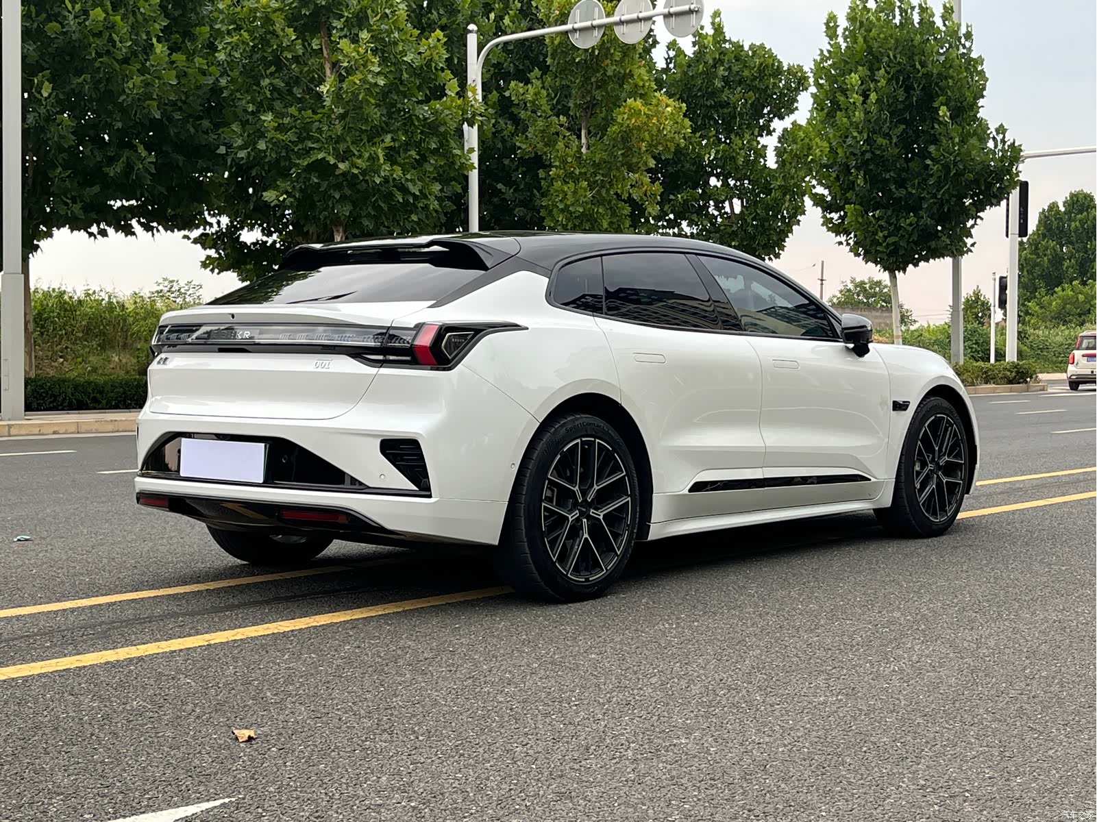 Zeekr 001, 2026 7