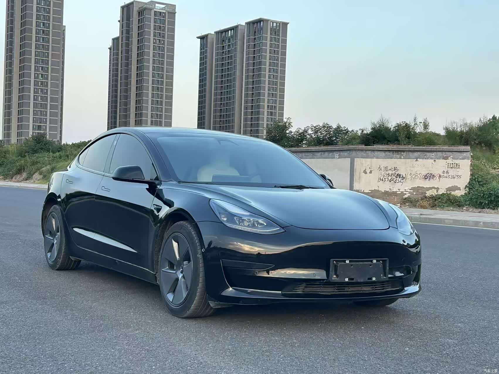 Tesla Model 3, 2022 3