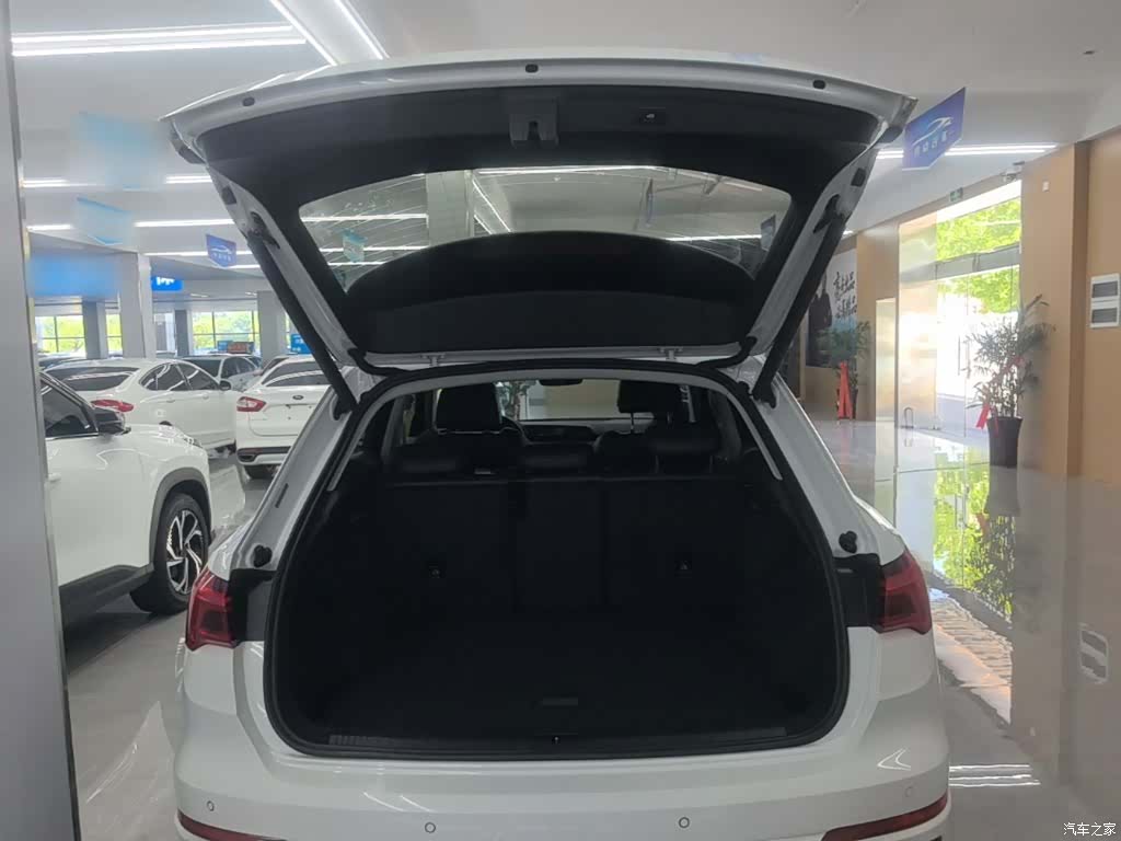 Audi Q3, 2020 19