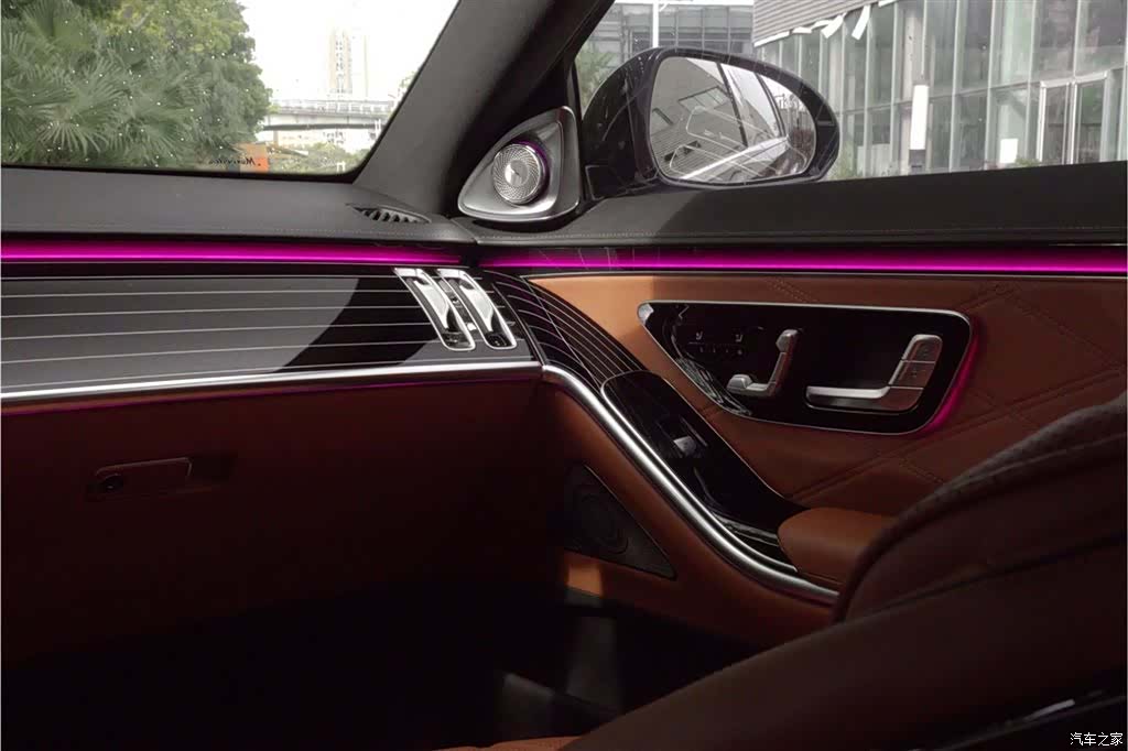 Maybach S-Class, 2021 9