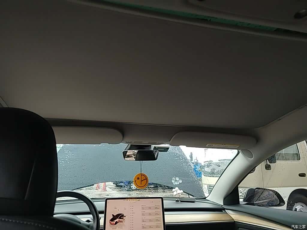 Tesla Model 3, 2022 18