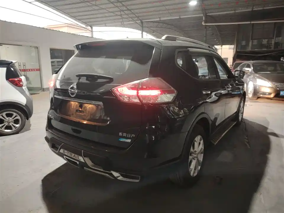 Nissan Qijun