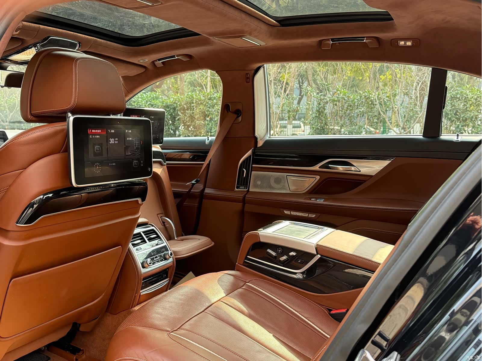BMW 7 Series, 2017 10