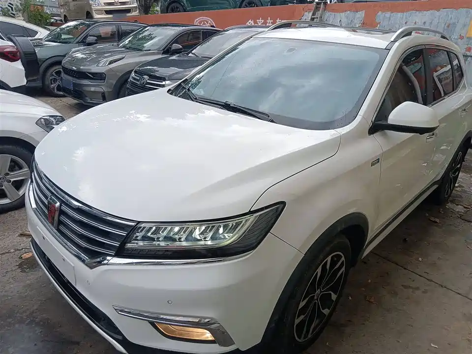 Roewe RX5