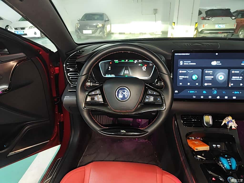 BYD Han, 2021 11