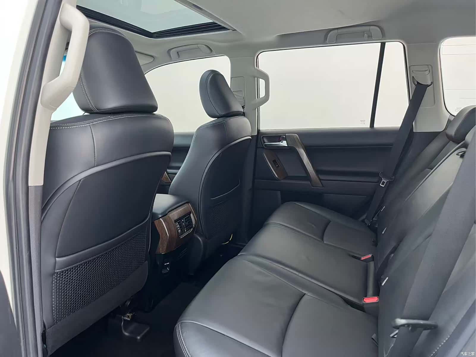Toyota Prado, 2017 8