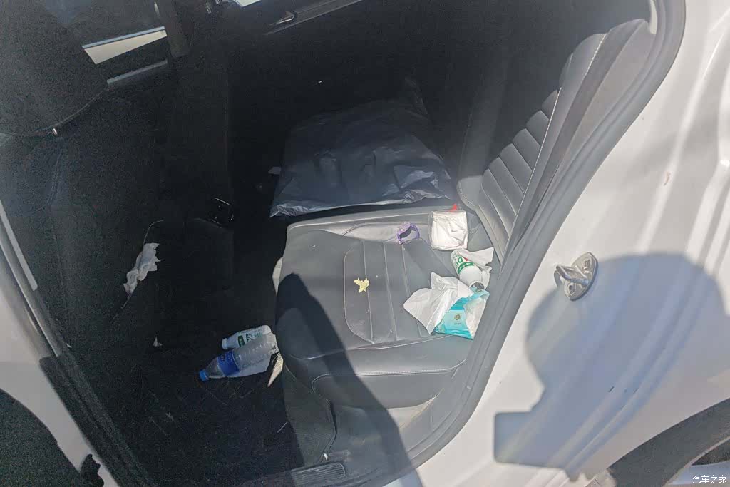 Volkswagen Lamando, 2017 11