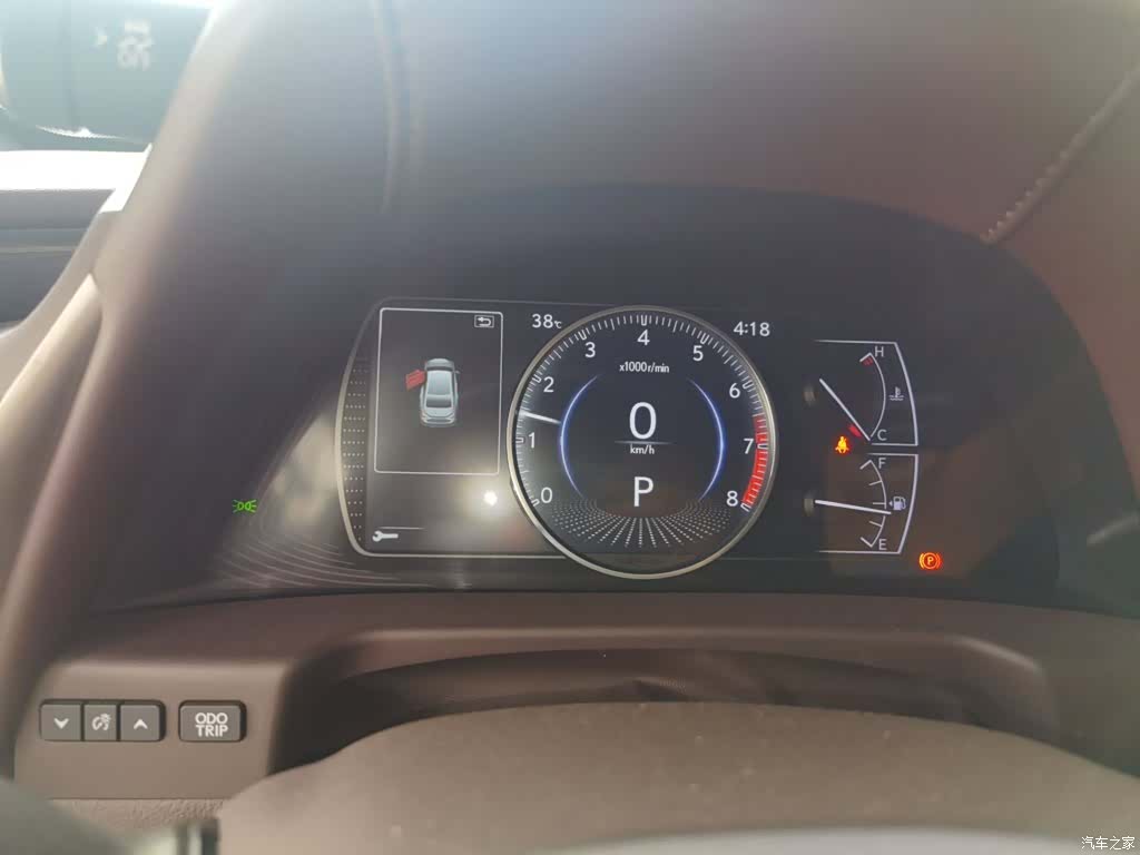 Lexus ES, 2020 4