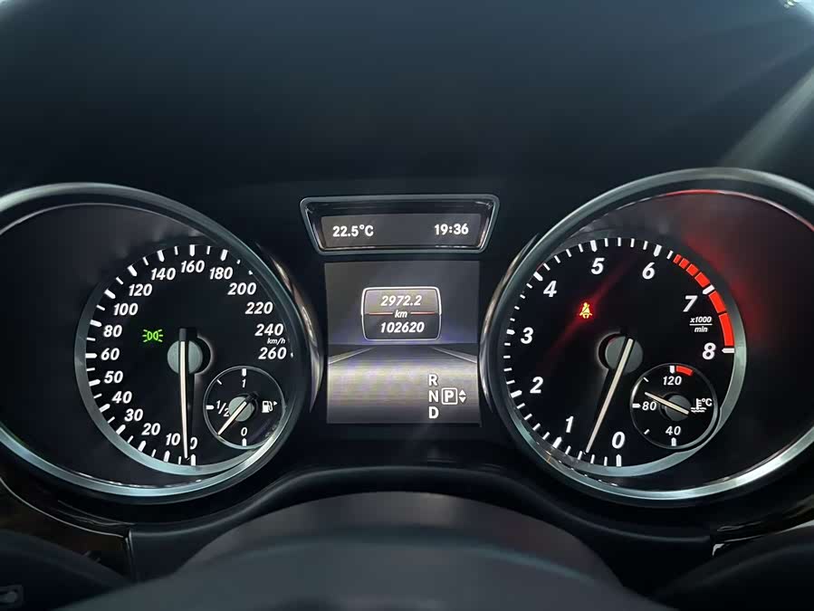 Mercedes-Benz M-Class 2015, фото 27