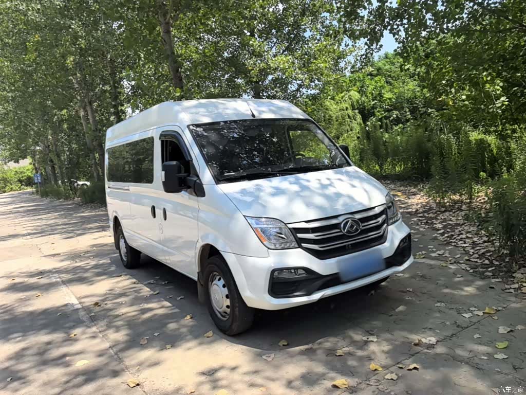 Maxus V80, 2026 4