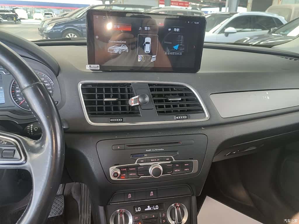 Audi Q3, 2014 13