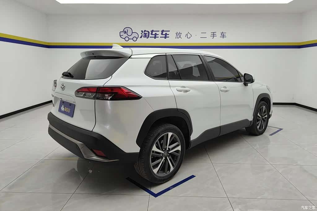 Toyota Frontlander, 2022 3