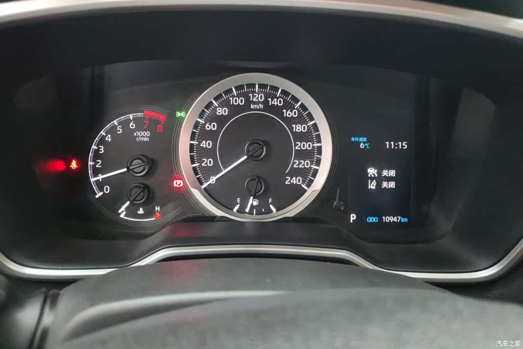 Toyota Frontlander, 2022 14