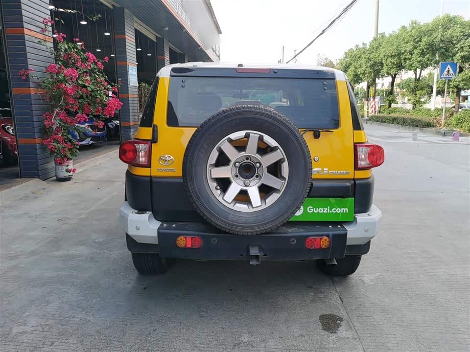 Toyota FJ Cool Luze