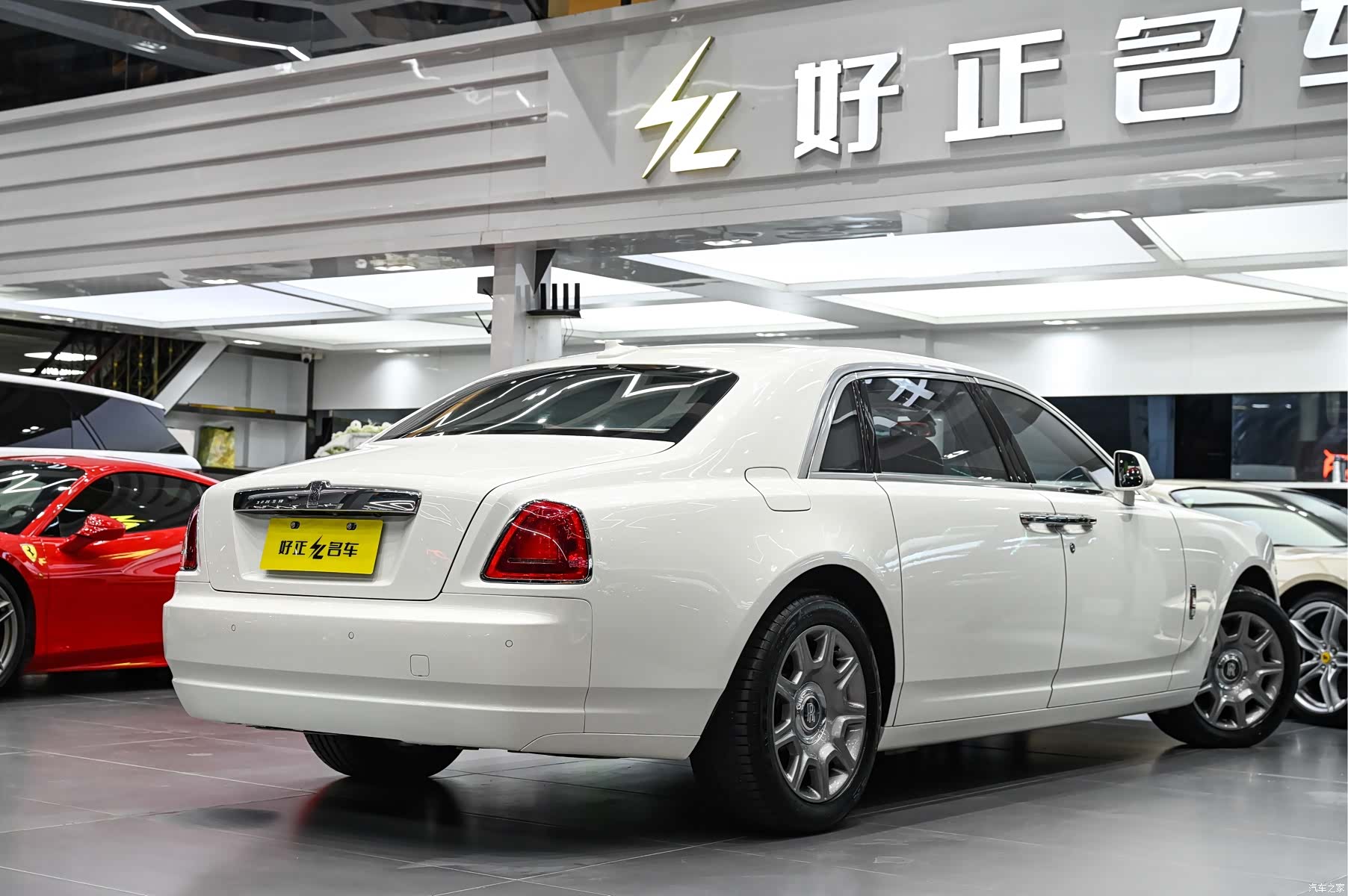 Rolls-Royce Ghost, 2015 4