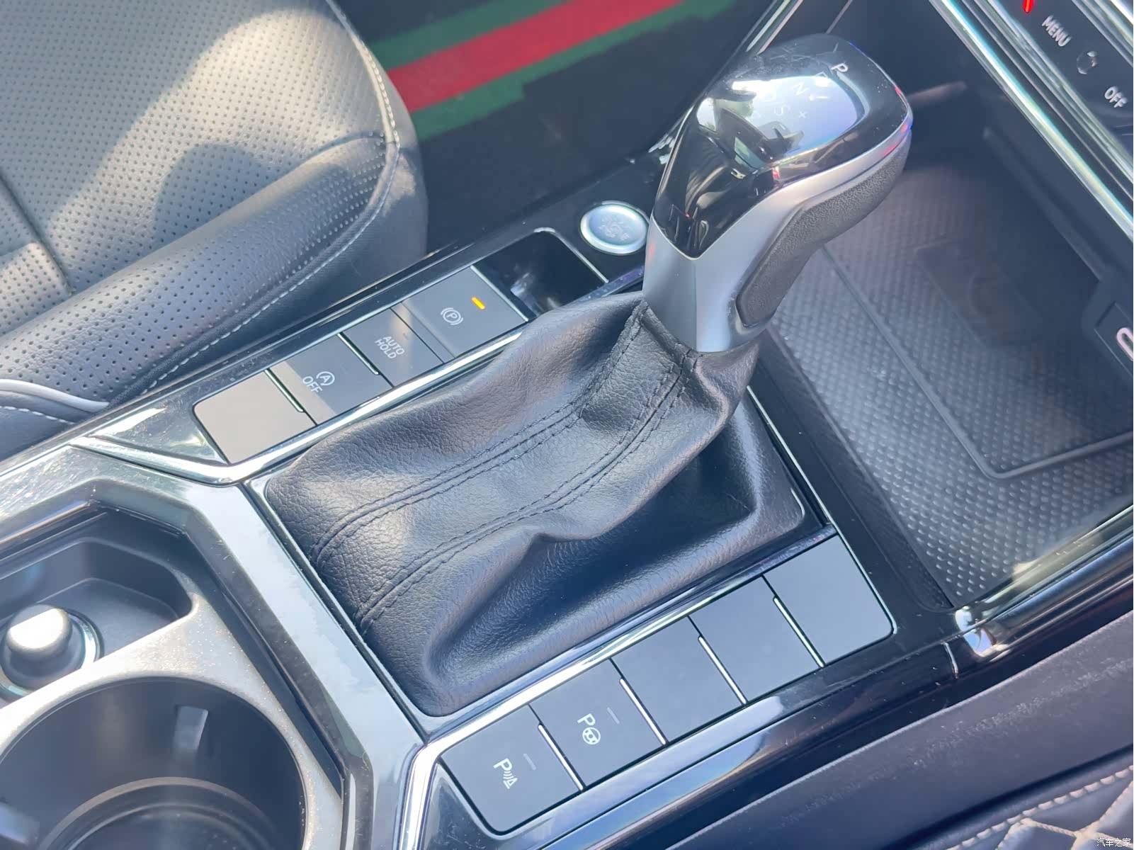 Volkswagen Passat, 2022 10