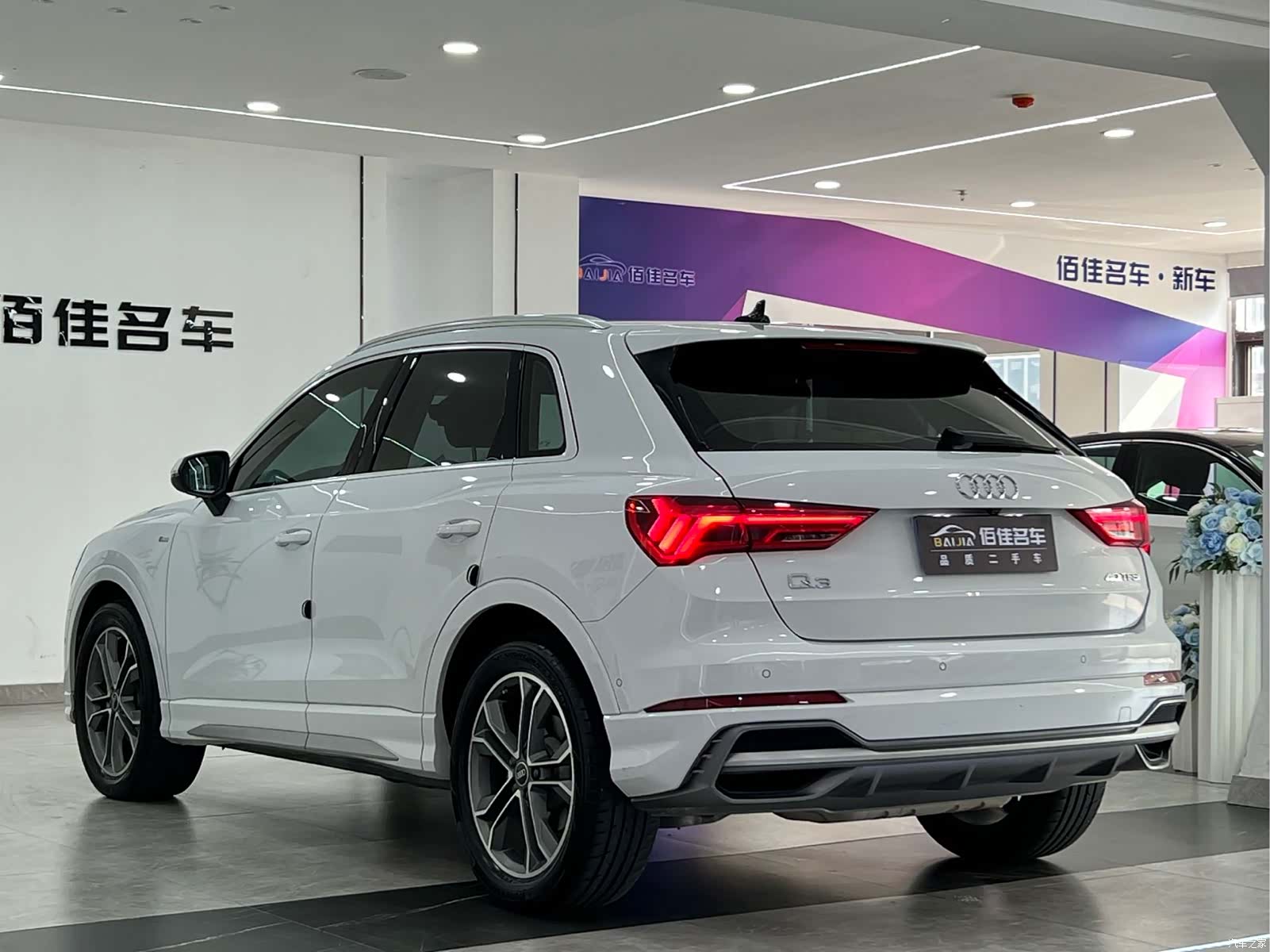Audi Q3, 2022 7